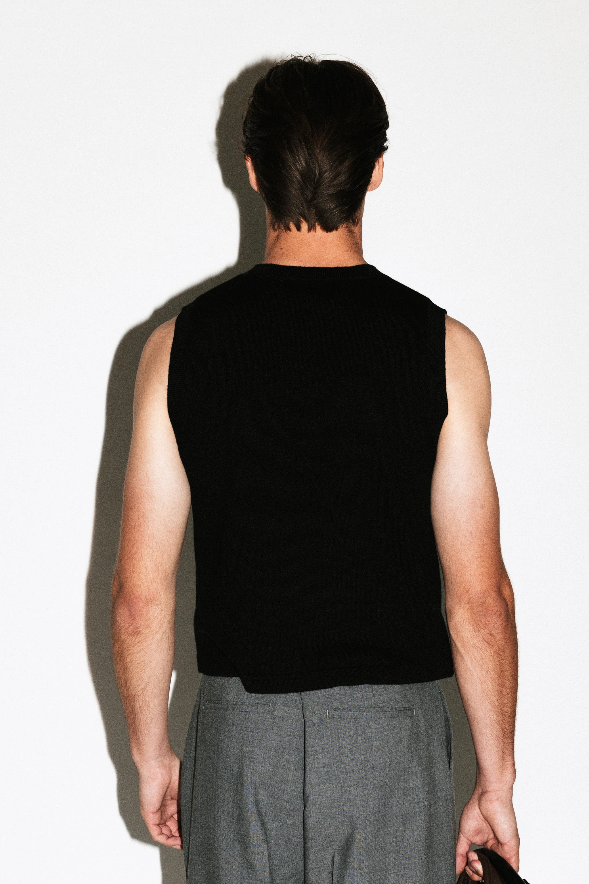 Berkeley Merino V-Neck Vest - Image 4