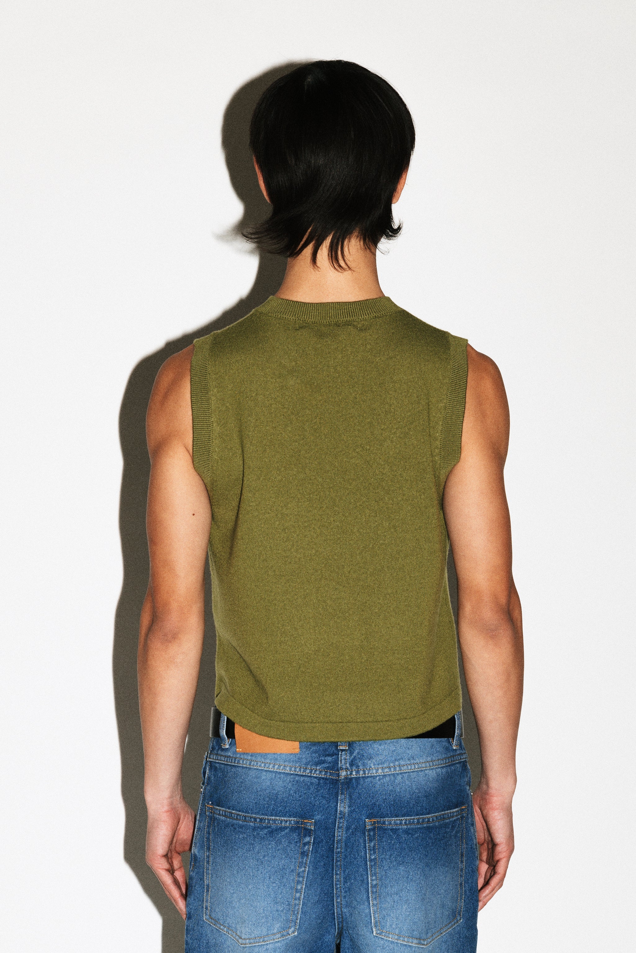 Berkeley Merino V-Neck Vest - Image 8