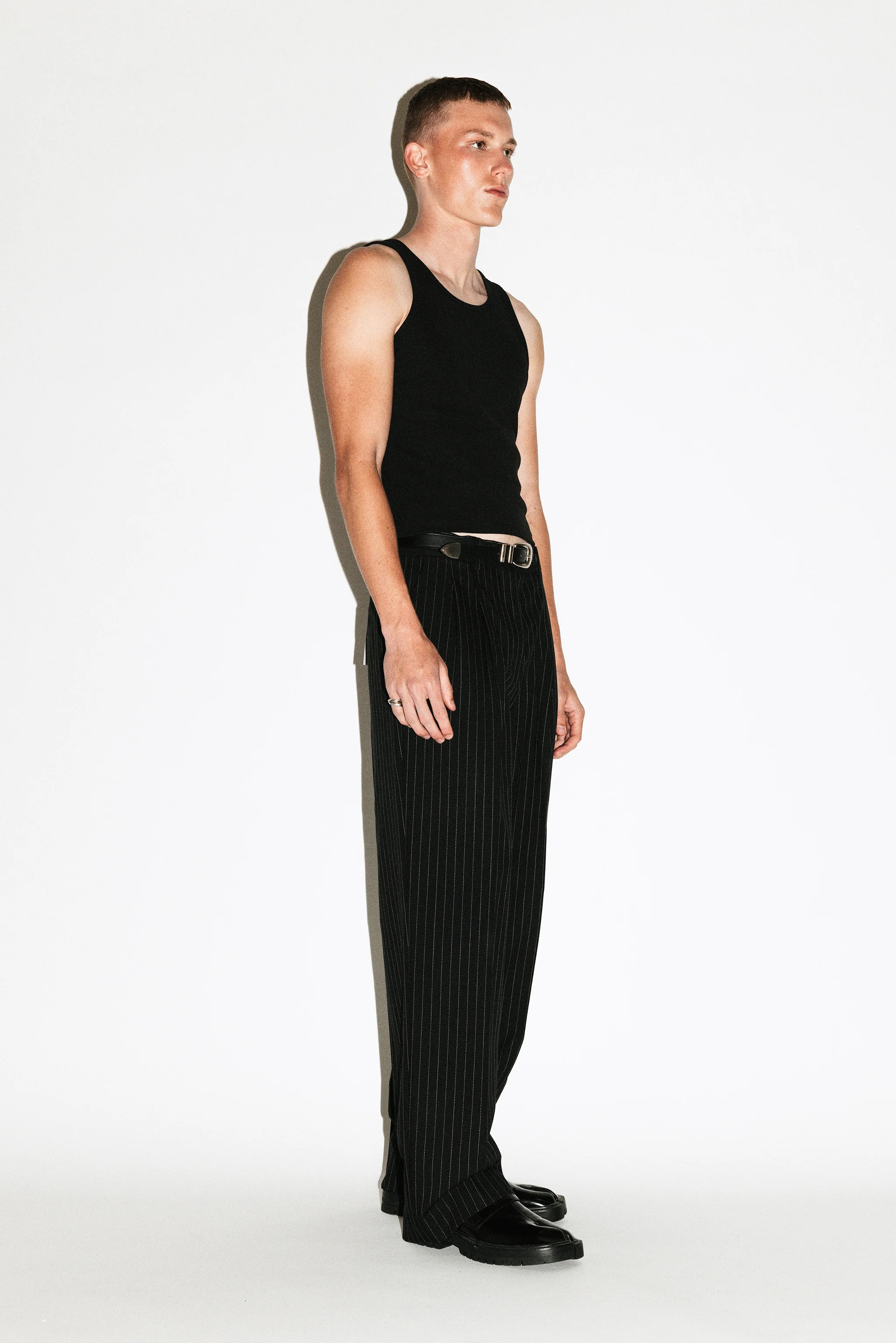 Dume Wide-Leg Ultra-Pleated Trouser - Image 6