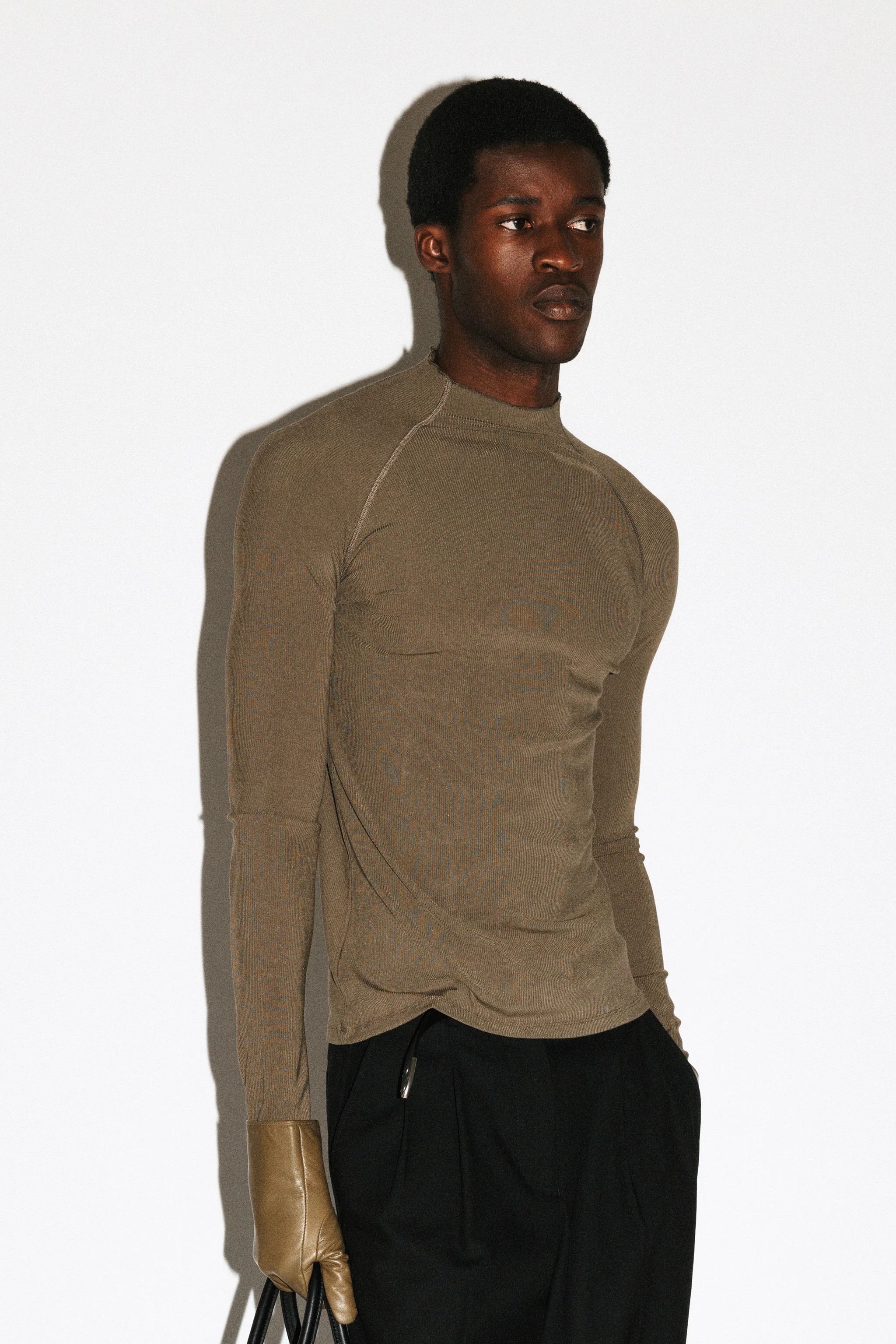 Lloyd Slim Mockneck - Image 10