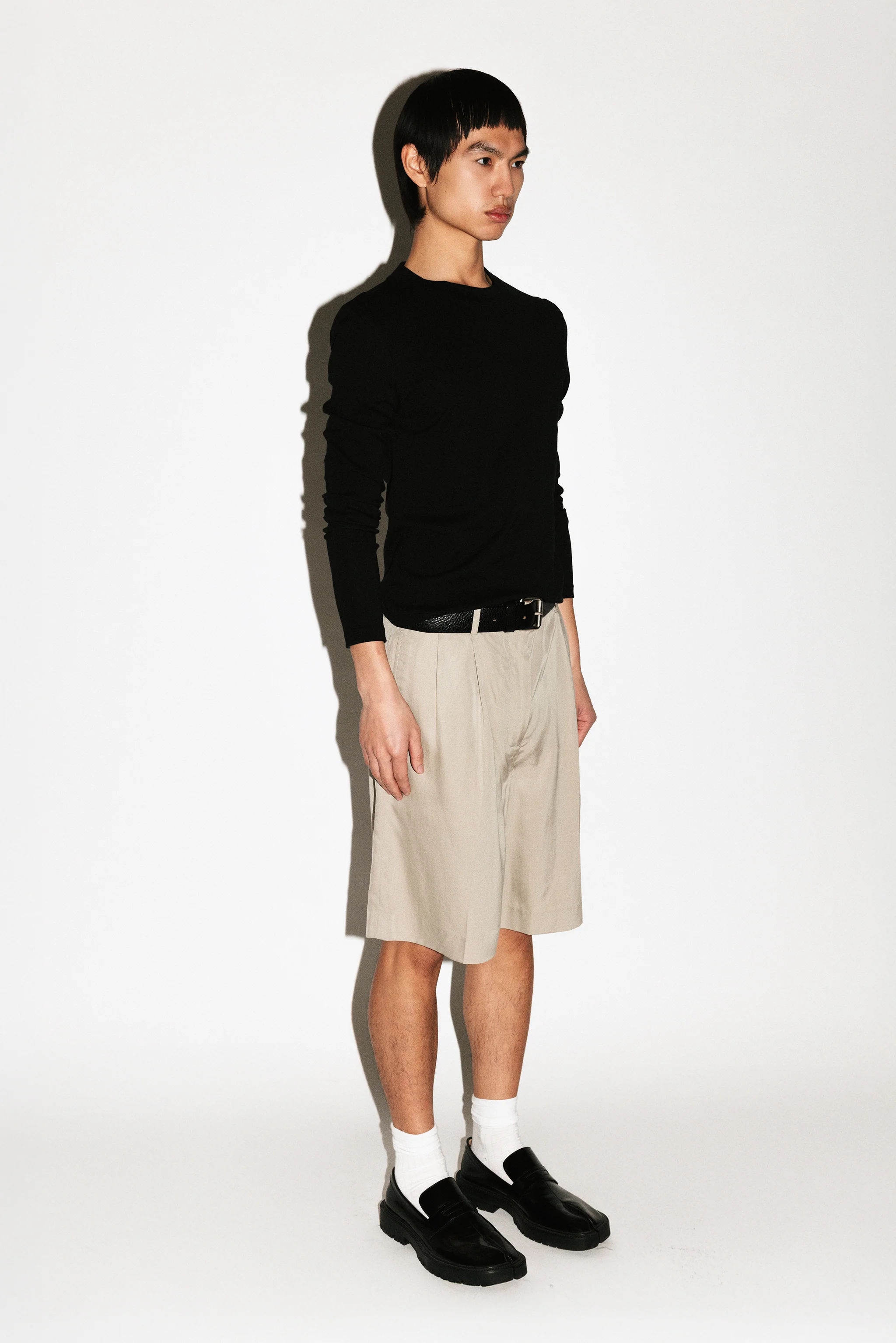 Moreno Pleated Bermuda Shorts - Image 6
