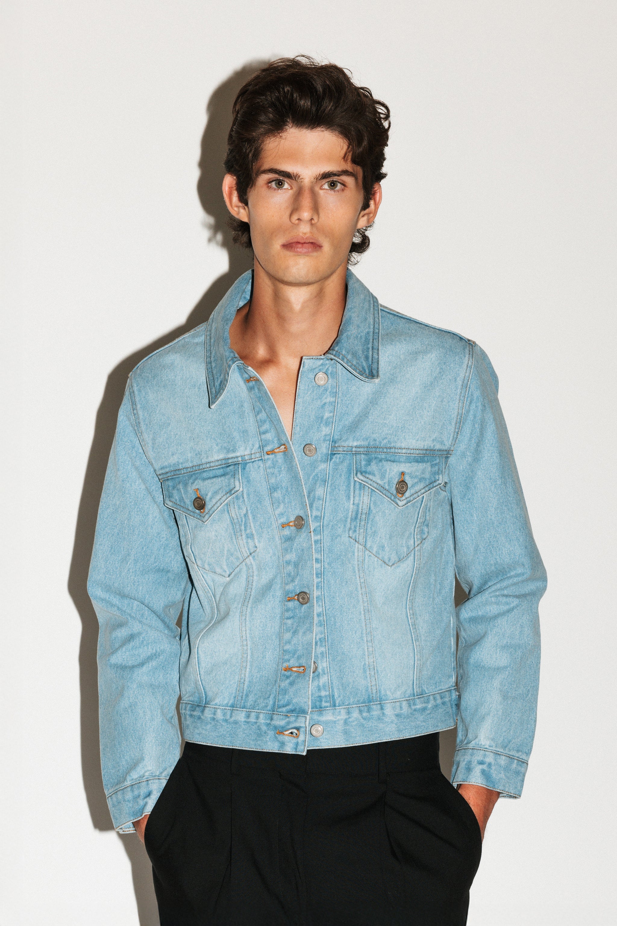 Runyon Fitted Western Denim Jacket - Image 13