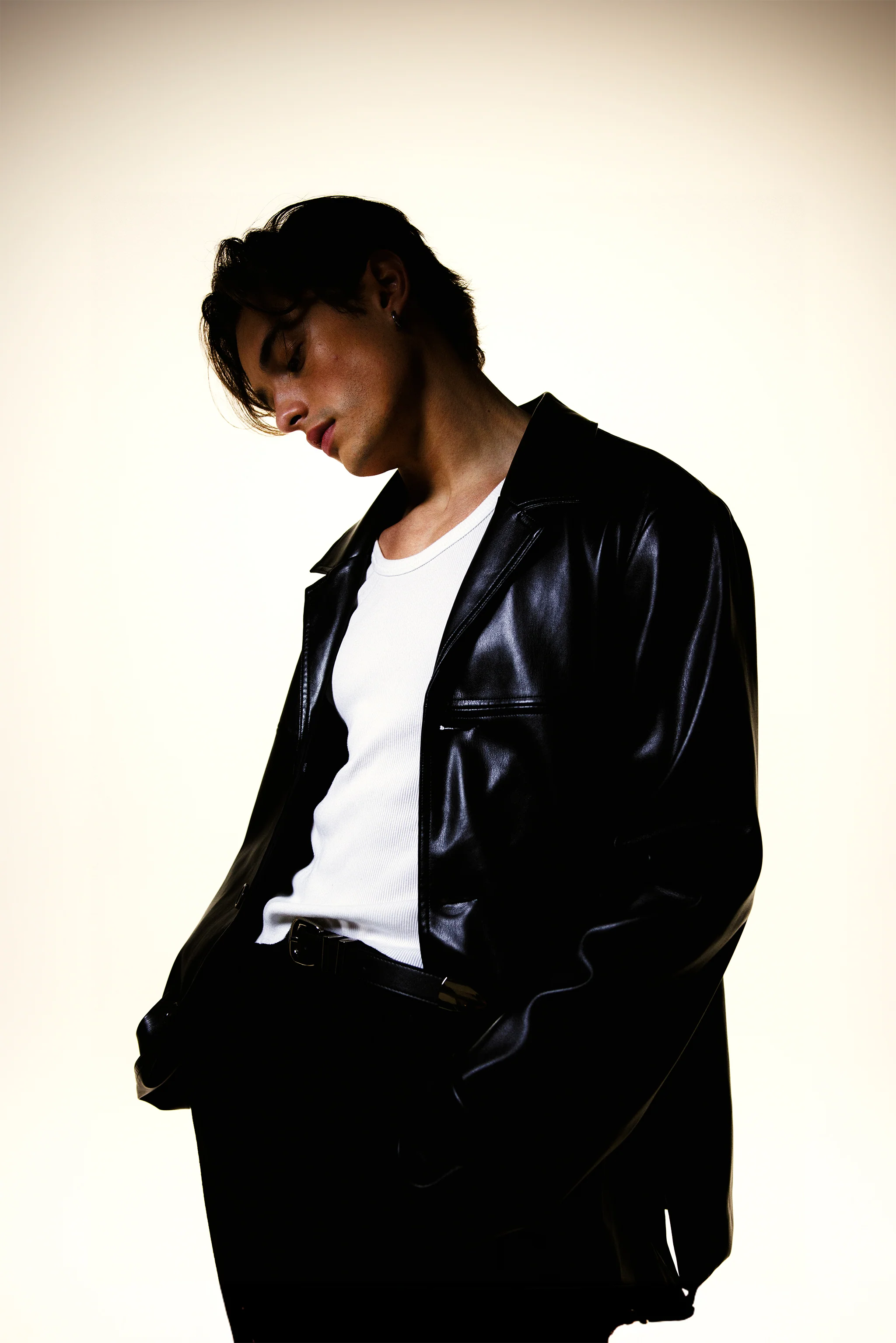 Wiltern Vegan Leather Blazer - Image 6